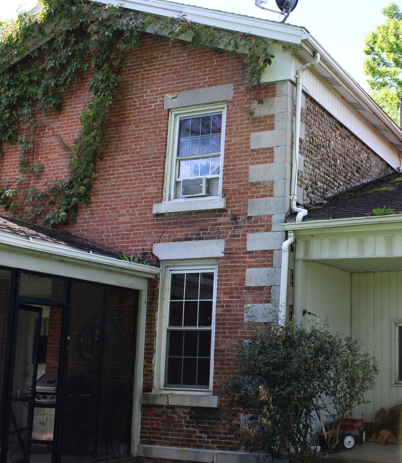 (b) 7038 Route 90, Cayuga